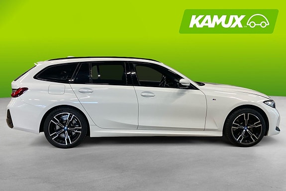 BMW 330e 2 of 25