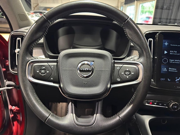 Volvo XC40 14 of 20