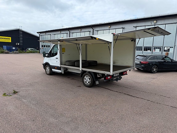 Ford Transit 6 of 12