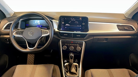 Volkswagen T-Roc 20 of 26