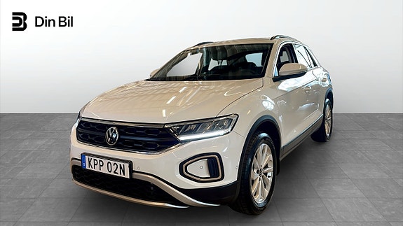 Volkswagen T-Roc 2 of 26