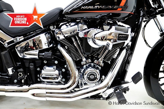 Harley-Davidson Breakout 117" *Hemleverans* 6 of 10