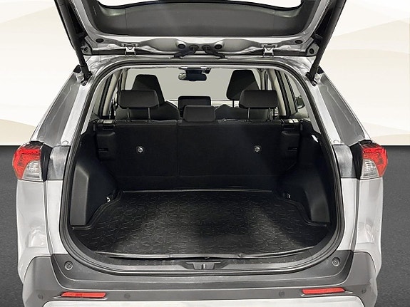 Toyota RAV4 13 of 20