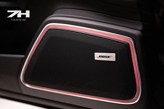 Porsche Panamera 4S 23 of 27