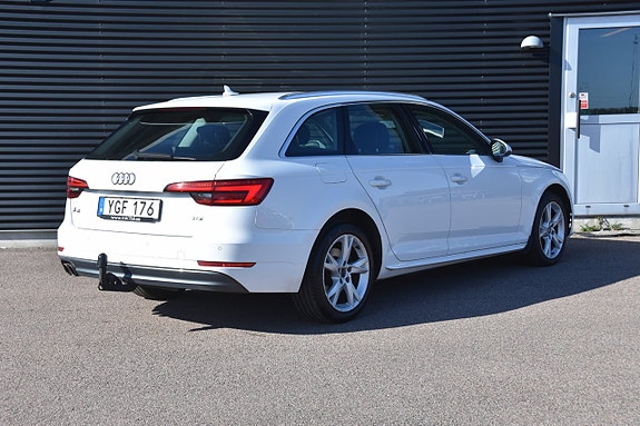 Audi A4 8 of 18