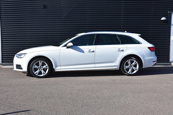 Audi A4 3 of 18