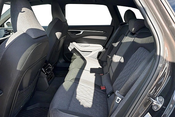 Audi A6 6 of 8