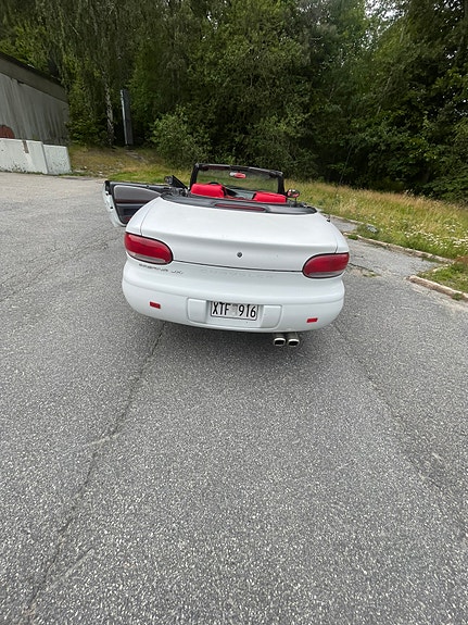 Chrysler Sebring 5 of 11