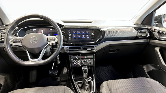 Volkswagen T-Cross 10 of 21