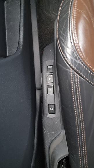 Volvo XC60 13 of 15
