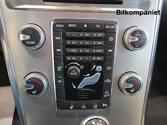 Volvo XC60 13 of 14