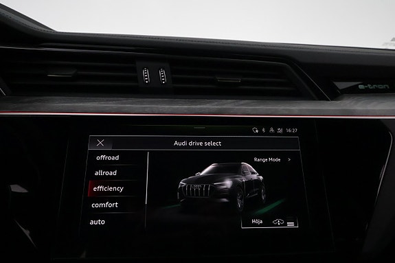 Audi Q8 e-tron 20 of 26