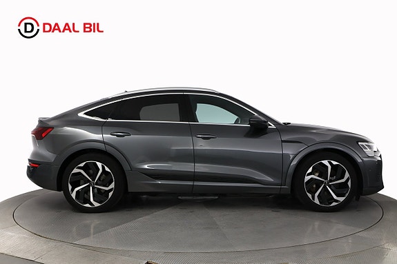 Audi Q8 e-tron 5 of 26