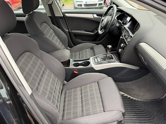 Audi A4 11 of 17