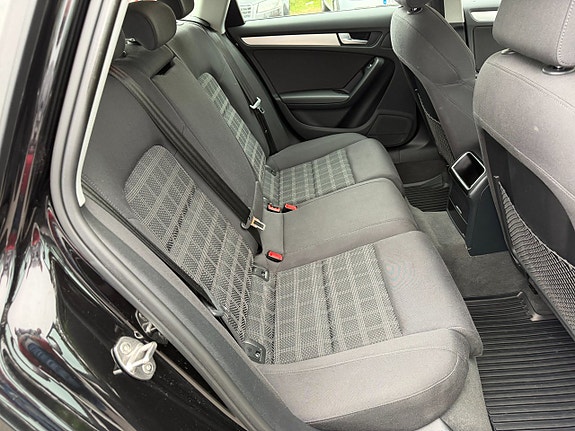 Audi A4 14 of 17