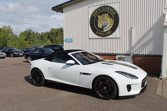 Jaguar F-TYPE 4 of 12