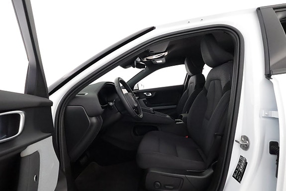 Polestar 2 10 of 27