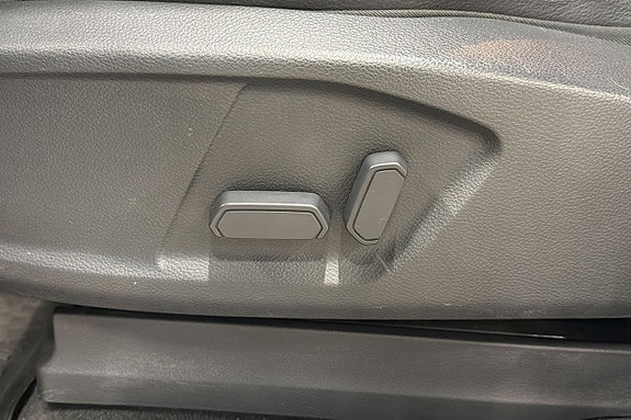 Ford Ranger 16 of 22