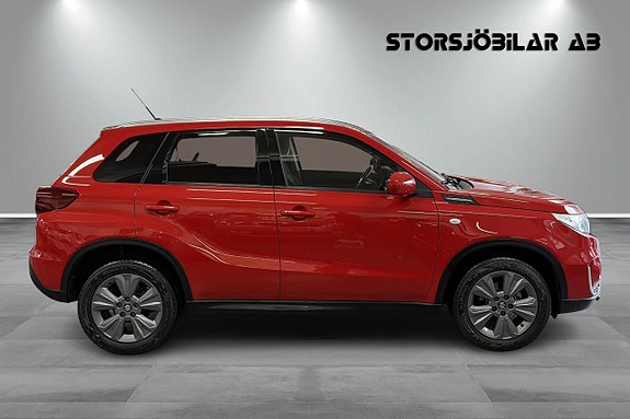 Suzuki Vitara 2 of 19