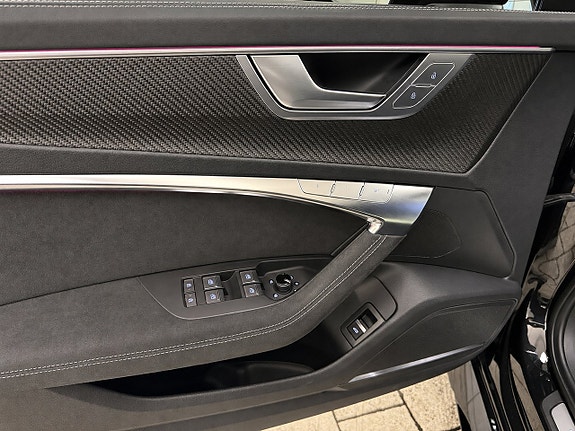 Audi RS6 13 of 16