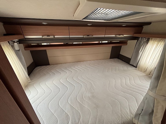 Knaus Sky Traveller 650 DKG 8 of 19