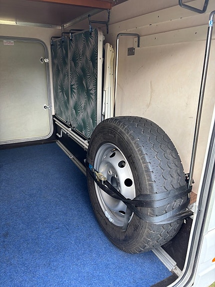 Knaus Sky Traveller 650 DKG 17 of 19