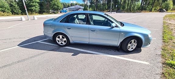 Audi A4 4 of 7