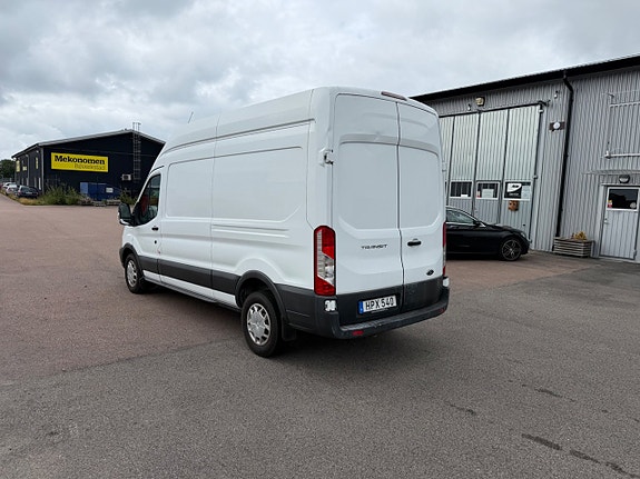 Ford Transit 6 of 12