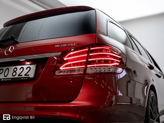 Mercedes-Benz E220 14 of 30