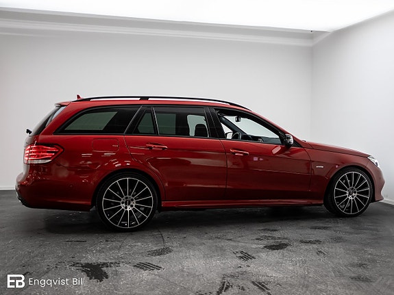 Mercedes-Benz E220 10 of 30