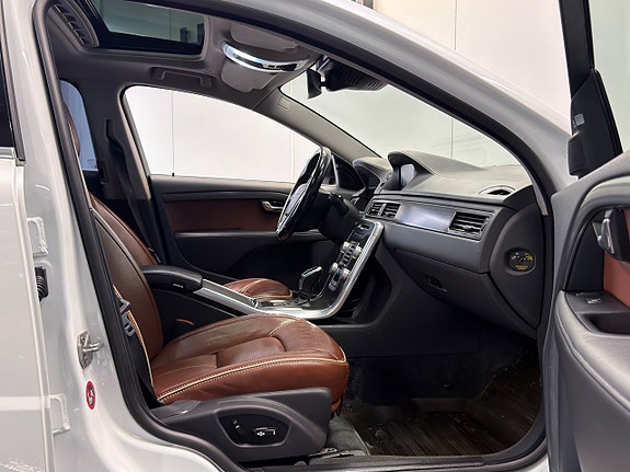Volvo V70 30 of 30