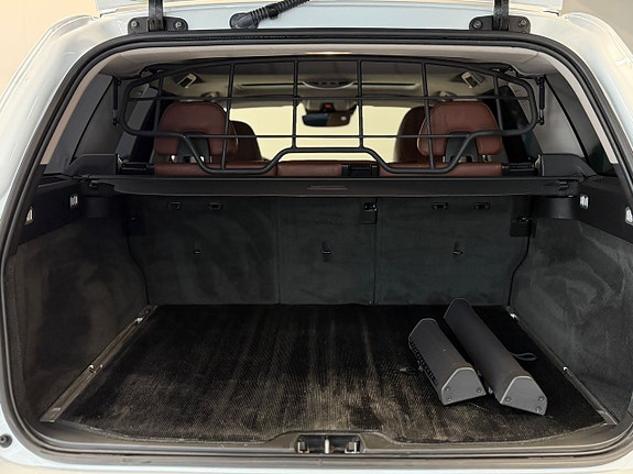Volvo V70 9 of 30