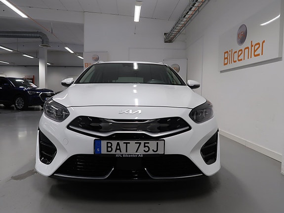 Kia Ceed 10 of 30