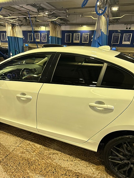 Volvo S60 9 of 13