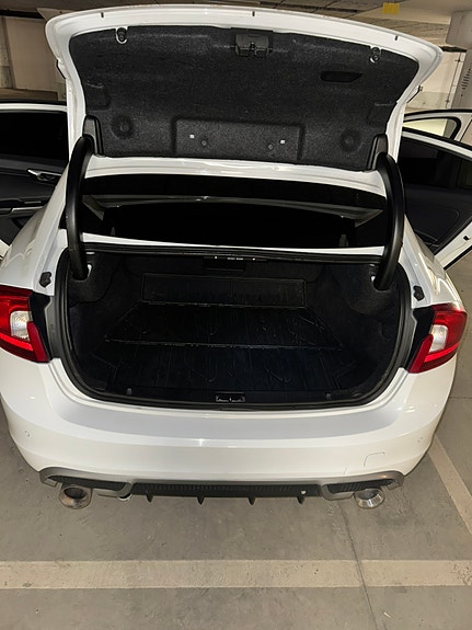 Volvo S60 11 of 13
