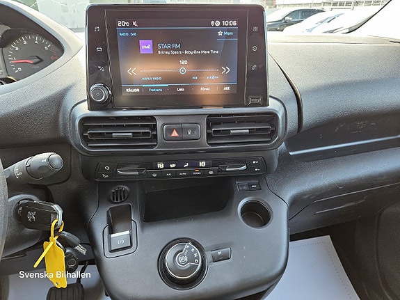 Peugeot Partner 18 of 27