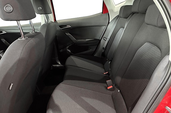 Seat Arona 15 of 22