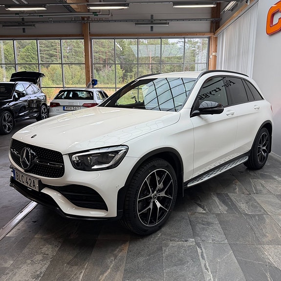 Mercedes-Benz GLC300 d 5 of 13
