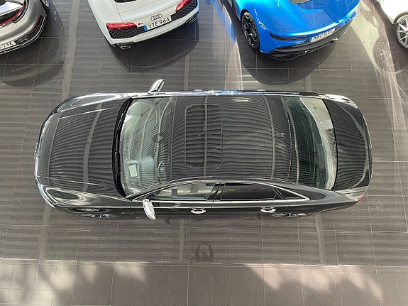 Audi S8 4 of 20