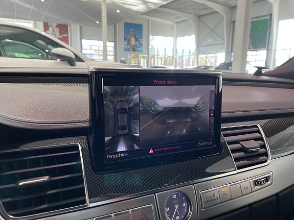 Audi S8 16 of 20