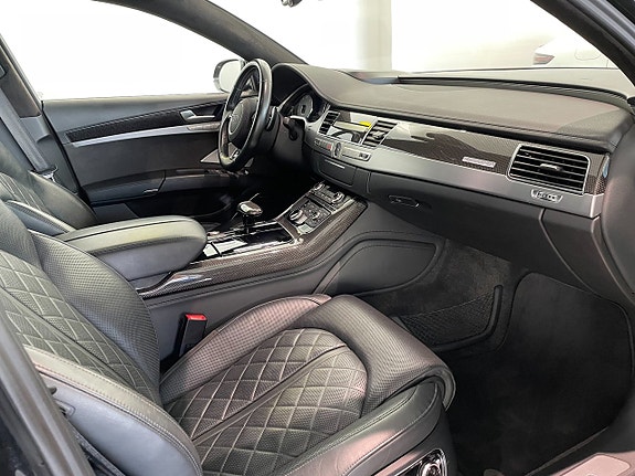 Audi S8 18 of 20