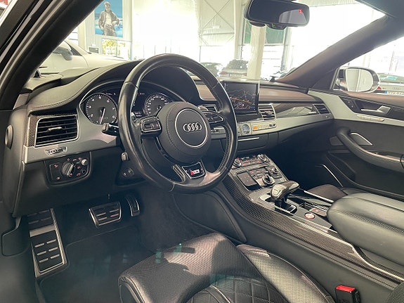 Audi S8 10 of 20
