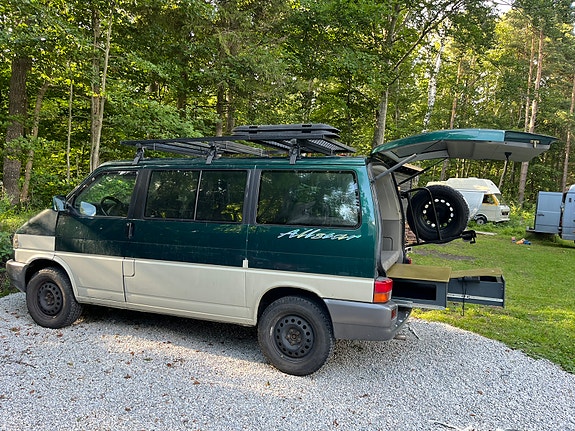 Volkswagen Multivan 7 of 7