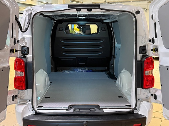 Peugeot Expert 5 of 13