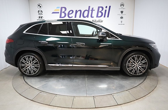 Mercedes-Benz EQE SUV 17 of 30