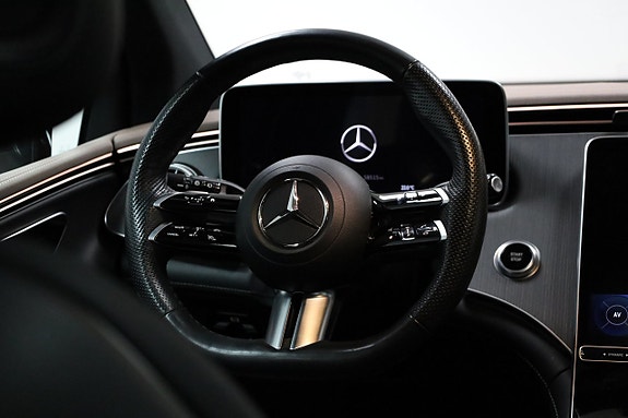 Mercedes-Benz EQE SUV 5 of 30