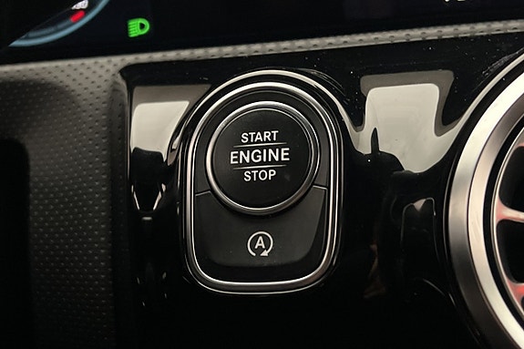 Mercedes-Benz A250 17 of 30