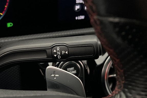 Mercedes-Benz A250 16 of 30