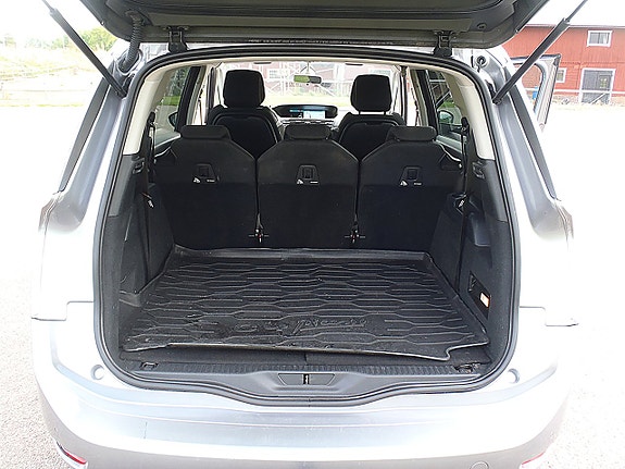 Citroen Grand C4 Picasso 12 of 16