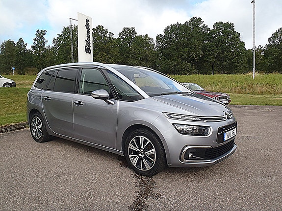 Citroen Grand C4 Picasso 2 of 16